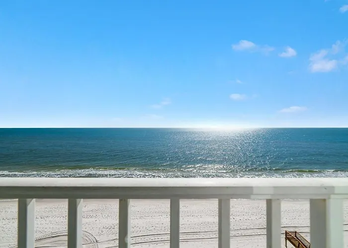 Holiday home Edgewater 82- Floor To Ceiling Glass Doors