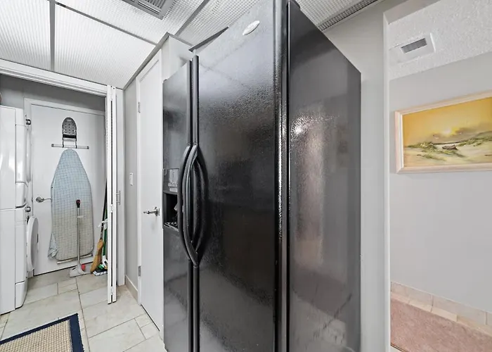 Edgewater 82- Floor To Ceiling Glass Doors Holiday home Gulf Shores
